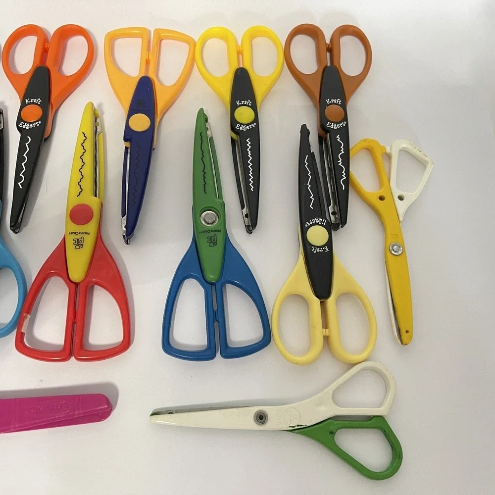 EK Success Paper Shapers Photo Kraft‎ Edgers Craft Scissors Assortment Lot of 19